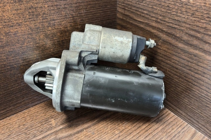 DÉMARREUR MERCEDES-BENZ SPRINTER 3,5-T (906) A0061517401 2009