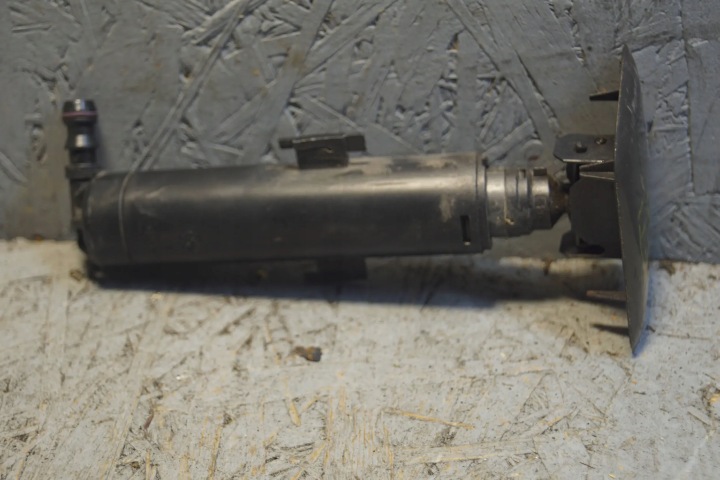 SKODA YETI LAVE-GLACE PHARES DROIT 5L0955966