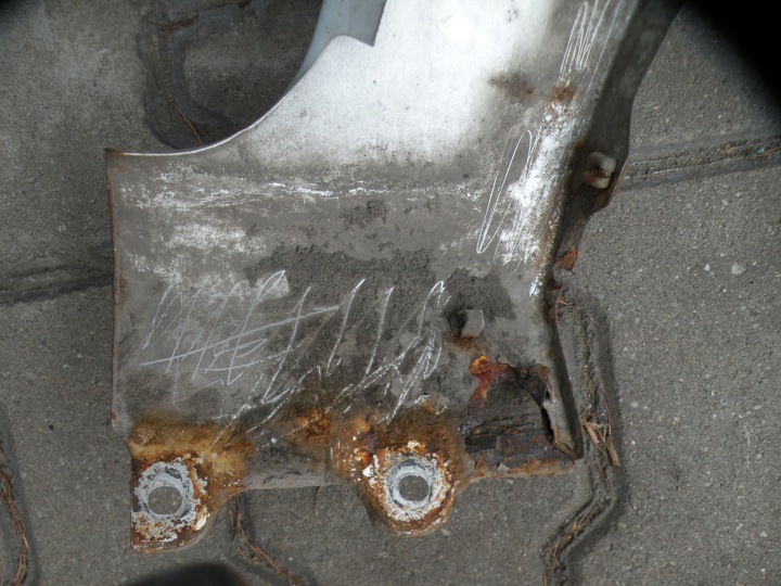 VOLVO S40 V40 01-03 LIFT AILE GAUCHE AVANT 329-52