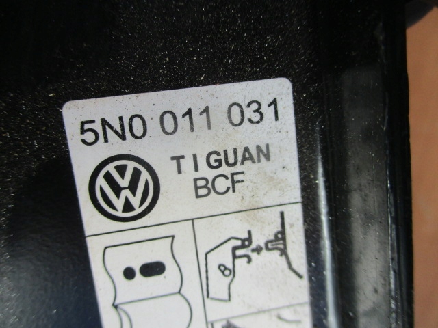 KOLO RÉSERVE RÉGLAGE 145 85 18 VW TIGUAN 5N0 5N1 ORIGINAL NON CHINA EN TRÈS BON ÉTAT
