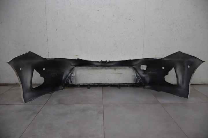 PARE-CHOCS AVANT TOYOTA AURIS II 2 LIFT