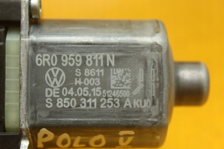 PETIT MOTEUR CONTRÔLEUR VITRES GAUCHE ARRIÈRE VW POLO V 6R0959811N 0130822532