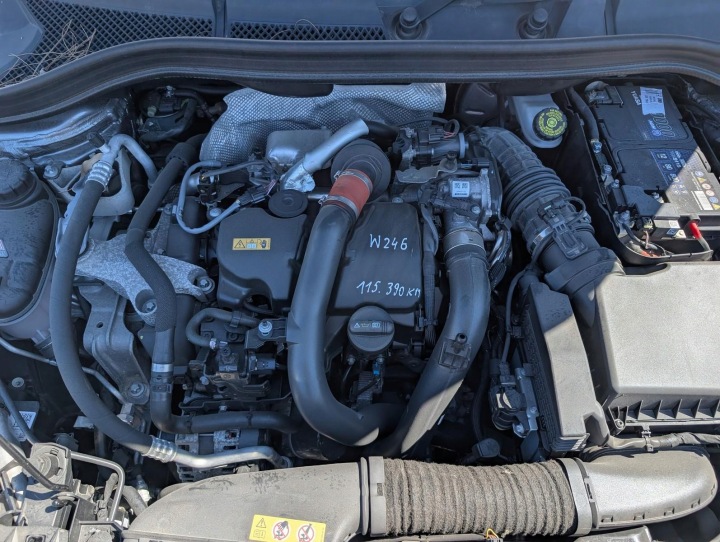 MOTEUR COMPLET INJECTEURS TURBINE MERCEDES B-KLASA W246 1.5 CDI K9KA461