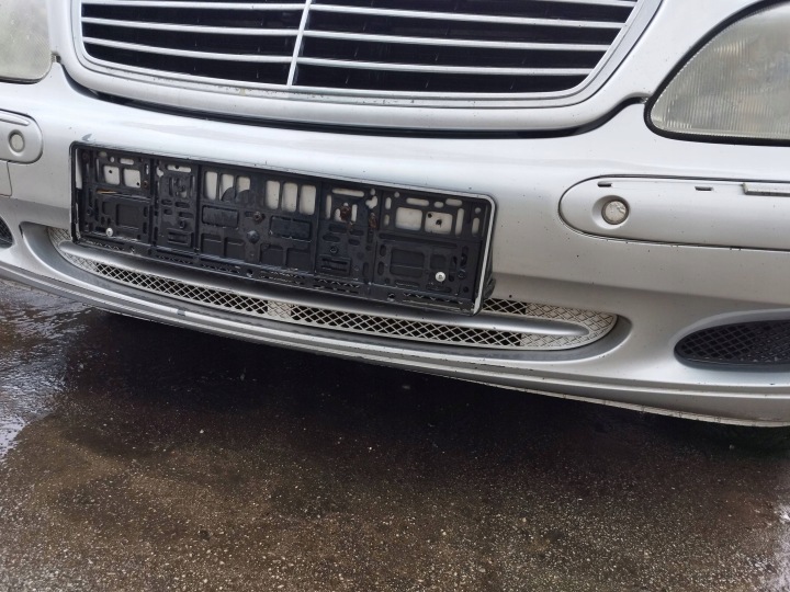 PARE-CHOCS AVANT MERCEDES W220 COULEUR 744 BRILLANTSILBER