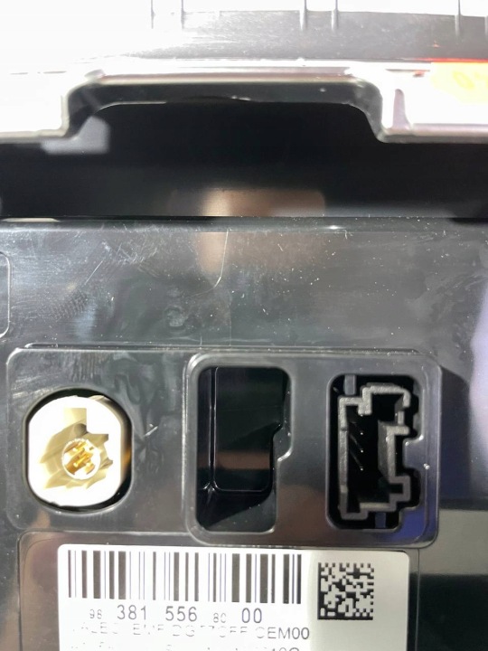 MONITEUR NAVIGATION TABLEAU DE BORD PEUGEOT 308 T9 LIFT 2019R 9838155680