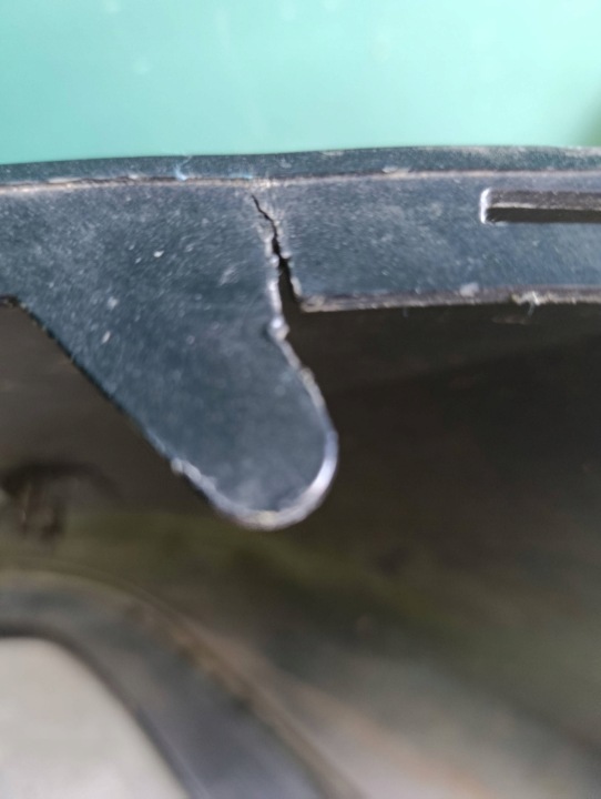 PARE-CHOCS ARRIÈRE ARRIÈRE VOLVO V60 32165263