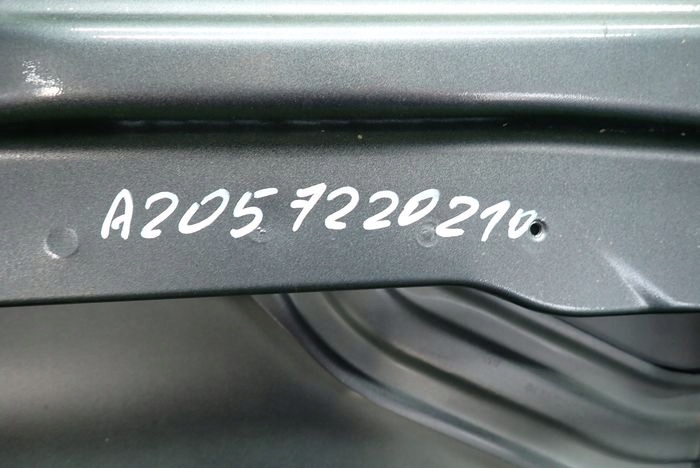 MERCEDES C-KLASA W205 205 PORTES DROIT AVANT