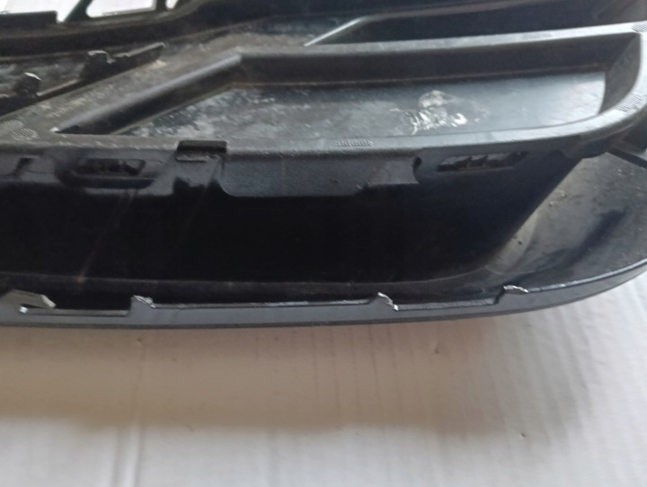 GRILLE PARE-CHOCS AVANT GAUCHE 5NA853665D VW TIGUAN II R-LINE