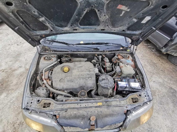 RENAULT LAGUNA TUYAU ÉCHANGEUR D'AIR DE SURALIMENTATION 1999 1.9L 7700107450 7700 107 450, 7700 105