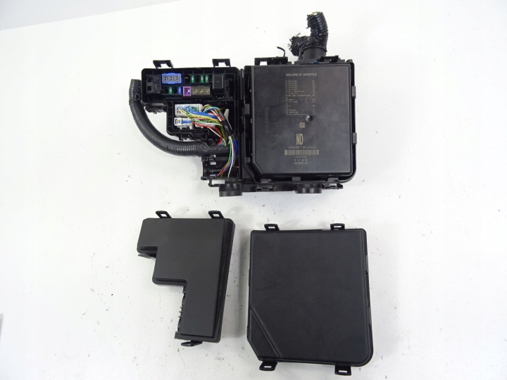 BOÎTE FUSIBLES NISSAN OE 284B7-5NA0A