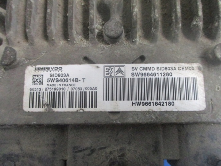 FIAT SCUDO II 2.0JTDM ORDINATEUR MOTEUR 9664611280 5WS40614B-T