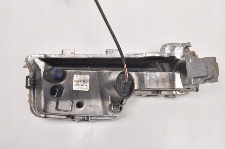 VOLVO S60 II V60 PHARES ANTIBROUILLARD GAUCHE LED 31353289