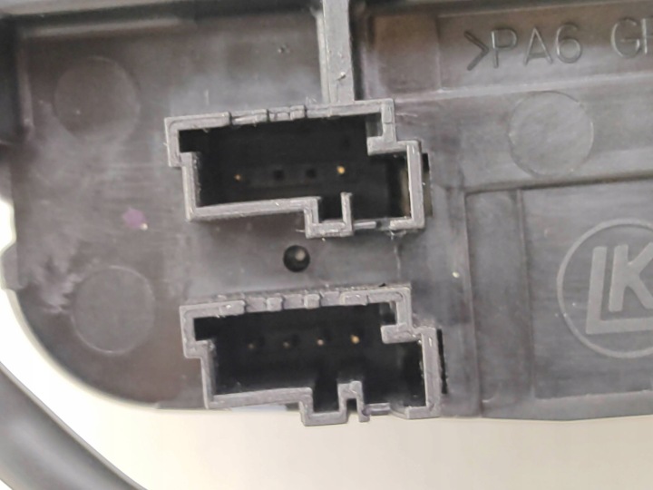 COMMUTATEUR COMPOSITE PEUGEOT 5008 II 98312545ZD