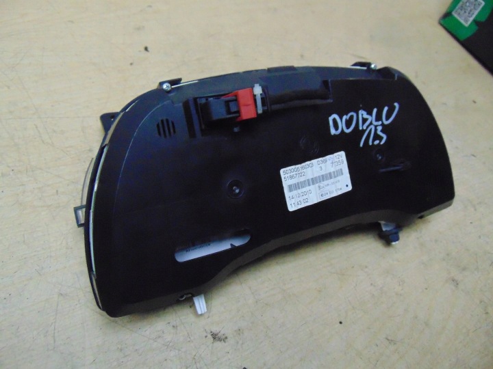 COMPTEUR COMPTEUR FIAT DOBLO II OPEL COMBO D 1.3 CDTI 51867722