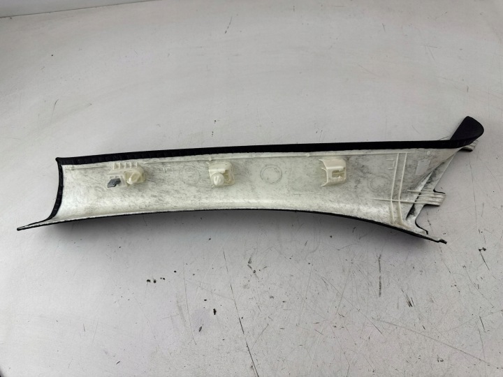 BMW 1 F20 F21 2015 DROITE CÔTÉ PROTECTION MONTANTS VITRES AVANT A