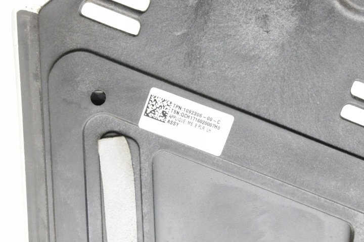 AUTRE PIÈCES DE CARROSSERIE TESLA MODÈLE AVEC 109230600C 28348570 285KW 2017