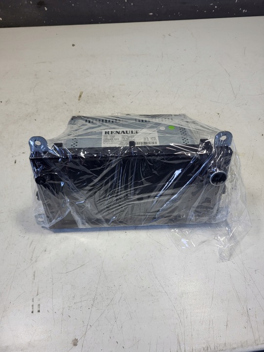 RADIO NAWIGACJIA MONITEUR TACTILE 2DIN RENAULT MASTER IV 281159236R