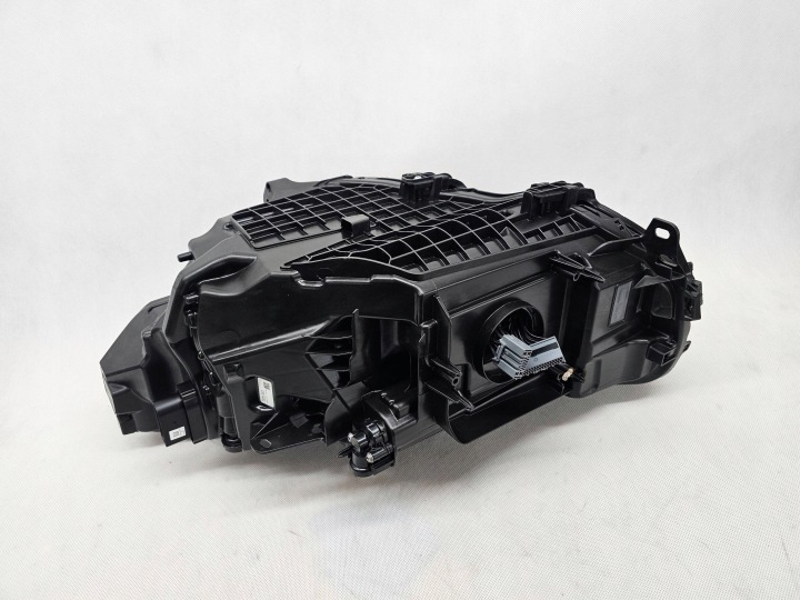 VOLVO XC40 LIFT PHARE AVANT AVANT GAUCHE COMPLET LED BASE EUROPE 32338909