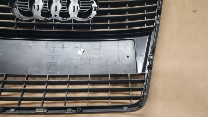 AUDI A6 C6 S-LINE 4F0853651S CALANDRE GRILLE GRILLE INSIGNE
