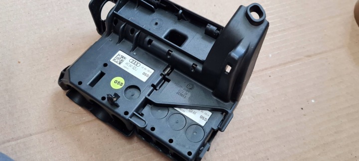 A7 C8 4K DISTRIBUTEUR COURANT MODULE CHÂSSIS 3.0 TDI 4K0941823J A6 C8 4K