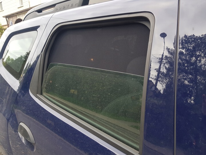 CORTINAS OSLONKI CORTINAS ANTISOLAR DEDYKOWANE PARA : DACIA DUSTER II 