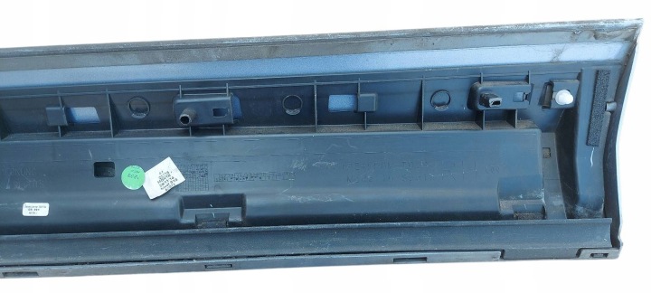 AUDI Q3 8U0 S-LINE MOULURE SUR PORTES DROITE ARRIÈRE ARRIÈRE 8U0853970F