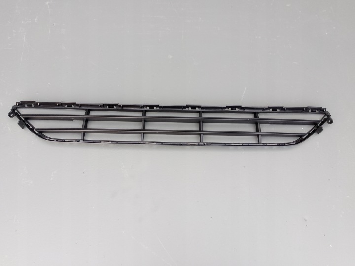 VOLVO XC90 II 2 2015- GRILLE CENTRALE PARE-CHOCS AVANT 31353373 ÷