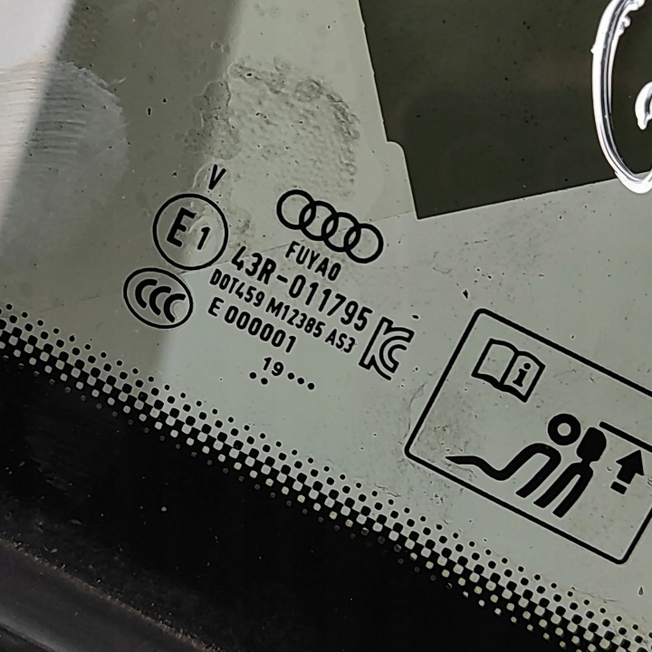 VITRE DROITE ARRIÈRE AUDI A4 (8W2, B9) 8W5845298 34502533 2.0L 110KW 2020