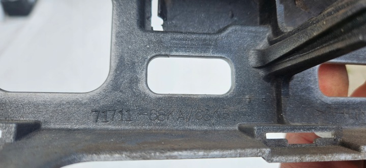 PARE-CHOCS NISSAN PIXO AVANT AVANT 2008-2013 SUR HALOGÈNES