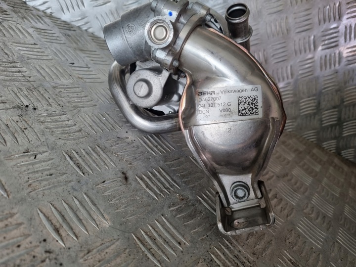 VW AUDI SEAT SKODA RADIATEUR GAZ D'ÉCHAPPEMENT EGR 04L131512G