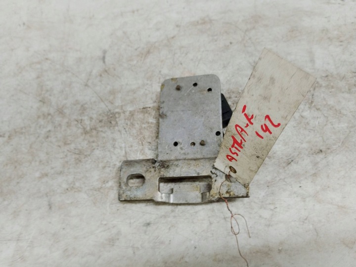 OPEL MODULE ALLUMAGE 90243618 EUROPE