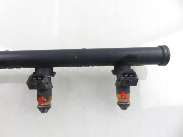 MOULURE INJECTION RENAULT SCENIC I RESTYLAGE 1.6 8200139674C H029611 ITGM60