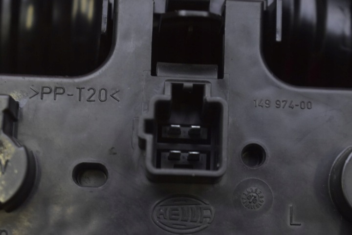 PHARE GAUCHE ARRIÈRE ARRIÈRE 9154478 VOLVO S80 1 I 98-06