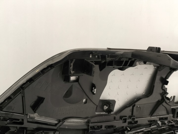 PARE-CHOCS AVANT AVANT MERCEDES EQS W297 AMG 22-