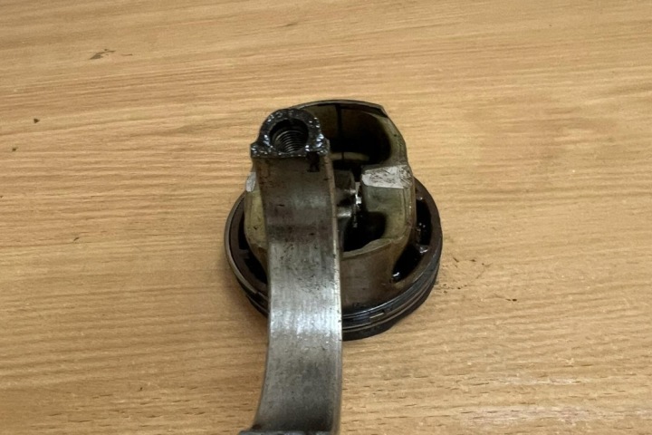 PISTON BMW 5 (F10) 089203 2011