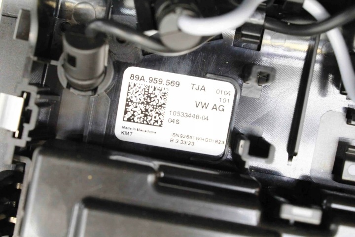 ÉCLAIRAGE INTERNE AUDI Q4 SUV (F4B) 89A959569 32399963 125KW 2023
