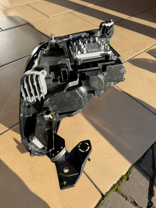 OPEL CORSA F PHARE AVANT DROITE CÔTÉ LUX LED EUROPE 39162659