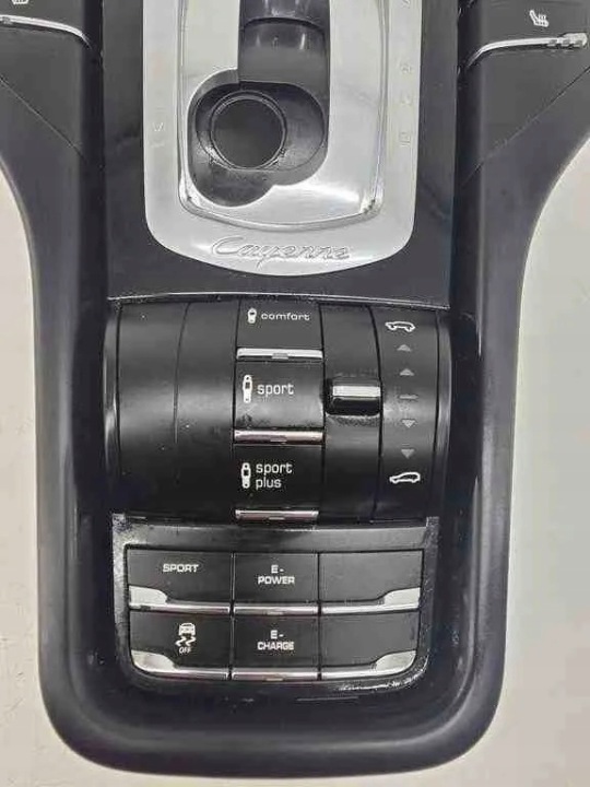 PANNEAU COMMUTATEURS PORSCHE 7P5864785A 4.0L GASOLINE 2023