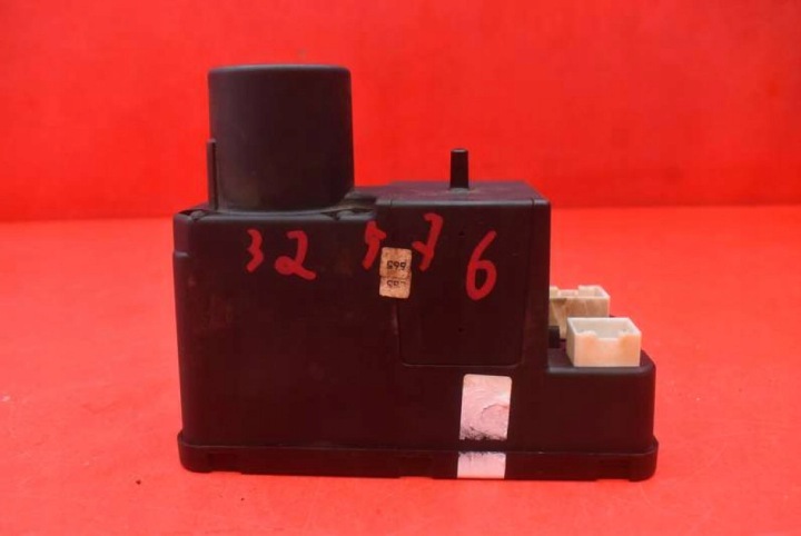 POMPE CENTRAL SERRURE 8TZ00652206 AUDI A4 B5 94-99