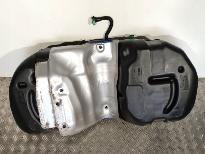 SUBARU FORESTER V 19- RÉSERVOIR CARBURANTS 2.5 B USA