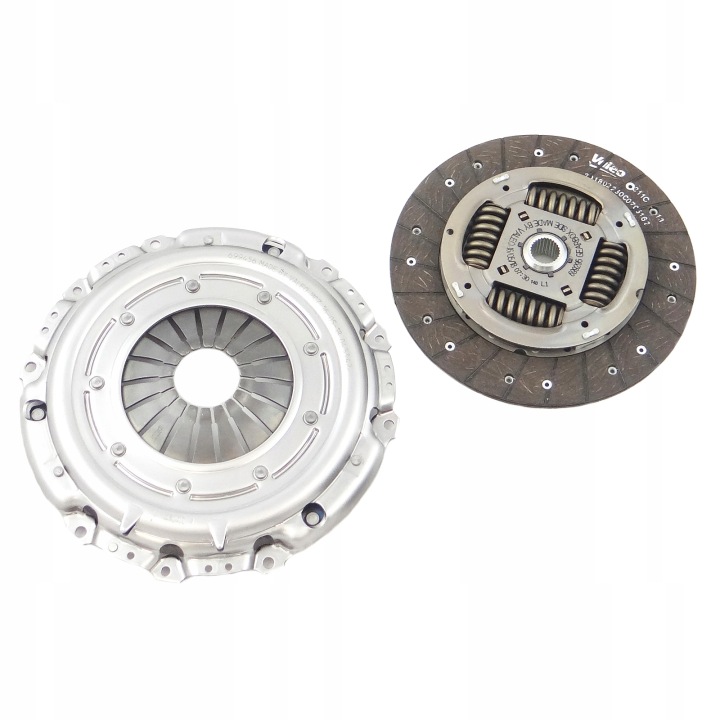 EMBRAYAGE TOYOTA AURIS/COROLLA/URBAN/YARIS 1,3 08-18