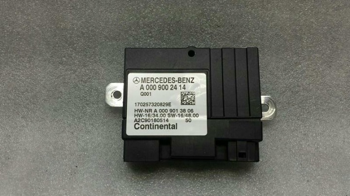 MERCEDES E CLASS W238 FUEL PUMP MODULE A0009002414 FUEL PUMP CONTROL UNIT