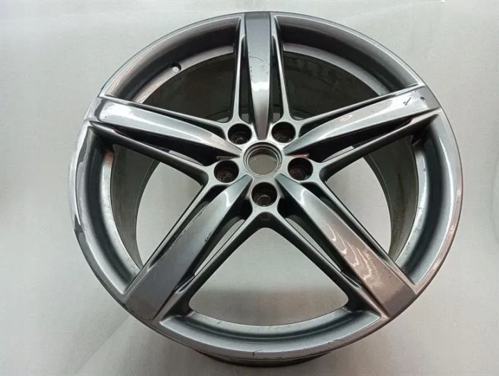 FERRARI F12 BERLINETTA F152 ALLOY WHEEL 270409