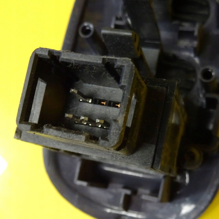 COMMUTATEUR CHAUFFAGE VITRES RENAULT ESPACE III 602530 NR410
