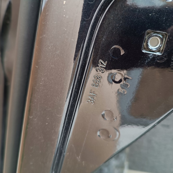 PORTES DROIT ARRIÈRE VW PASSAT B7 UNIVERSEL 3AF833312