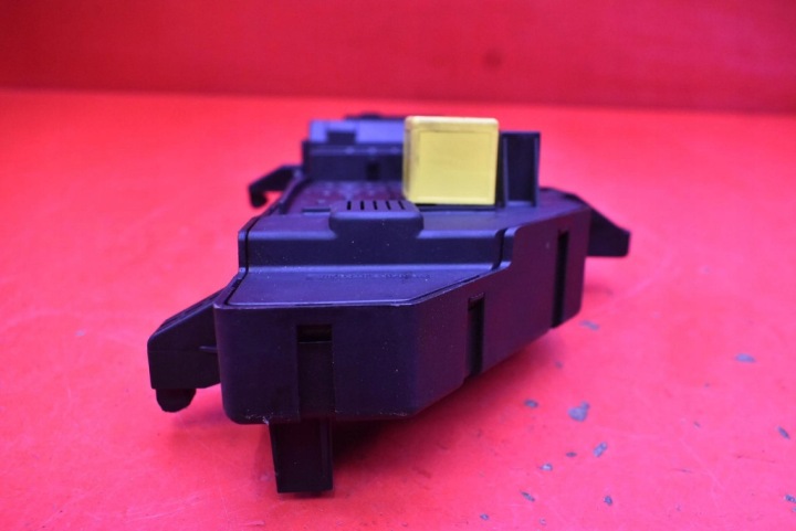 MODULE CONFORT 13168781 OPEL VECTRA C 2.2 DTI 125 KM 02-05
