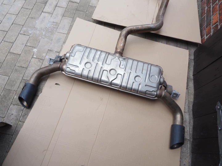 SEAT LEON 5F CUPRA ÉCHAPPEMENT SILENCIEUX 5FA253611A 5WA253211D