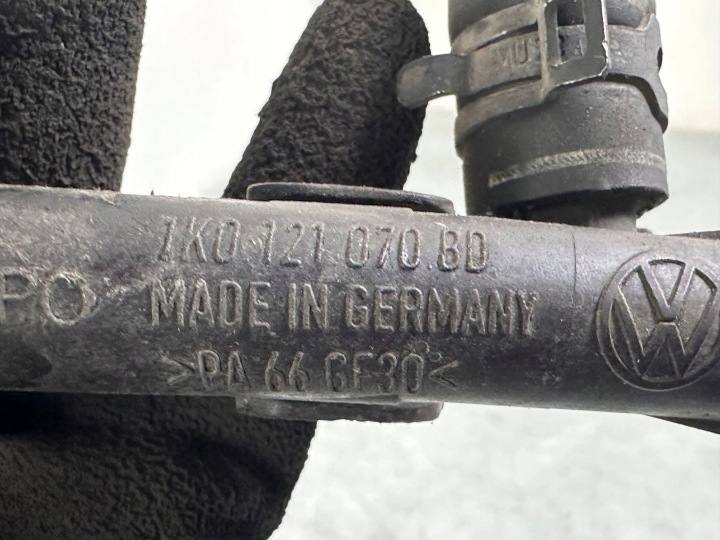 VOLKSWAGEN PASSAT B7 2012 CONDUITES DE DÉRIVATION RADIATEURS EAU