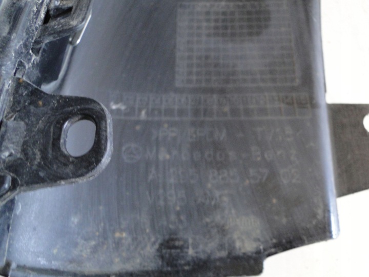 MERCEDES EQE 295 W295 PARE-CHOCS AVANT AMG PTS A2958854501