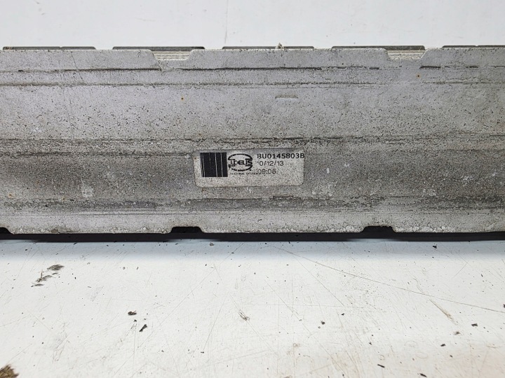 RADIATEUR AIR ÉCHANGEUR AIR-AIR AUDI Q3 8U 2.0 TDI 8U0145803B